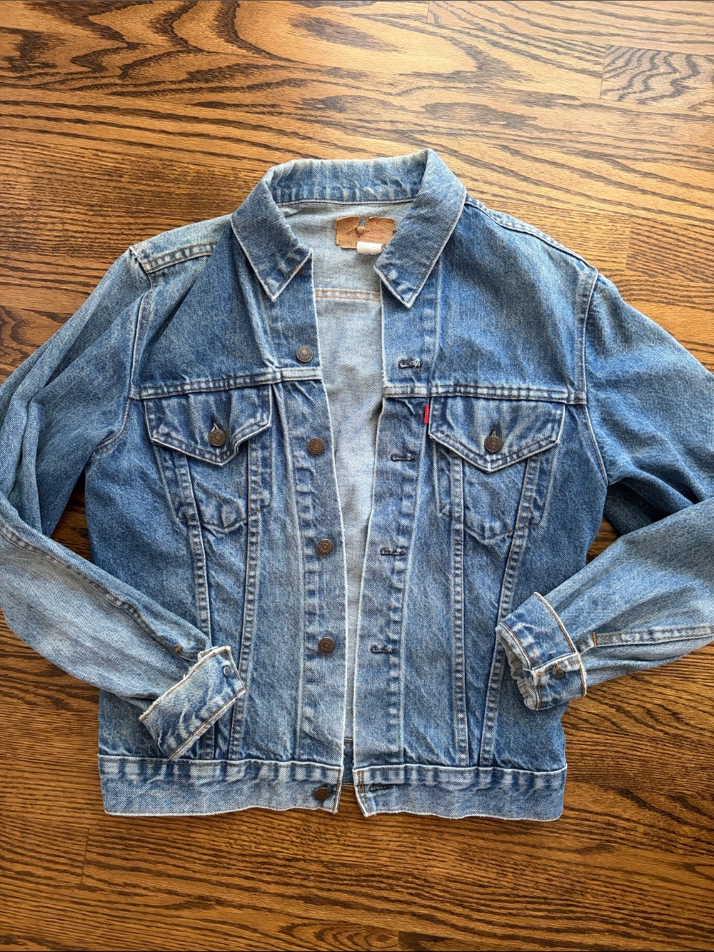 Medium blue wash vintage Levi’s jacket